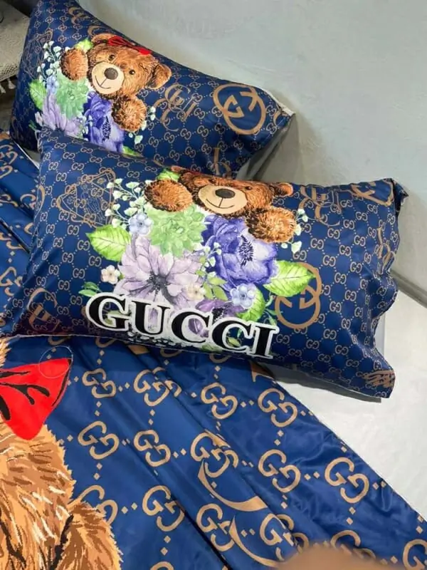 gucci literie s_ab7a253